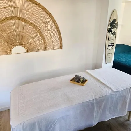 Qu'importe, Jardin, Jacuzzi, Massage Appartamento Bandol